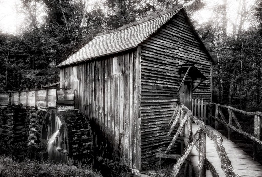 The Grist Mill: Cades Cove